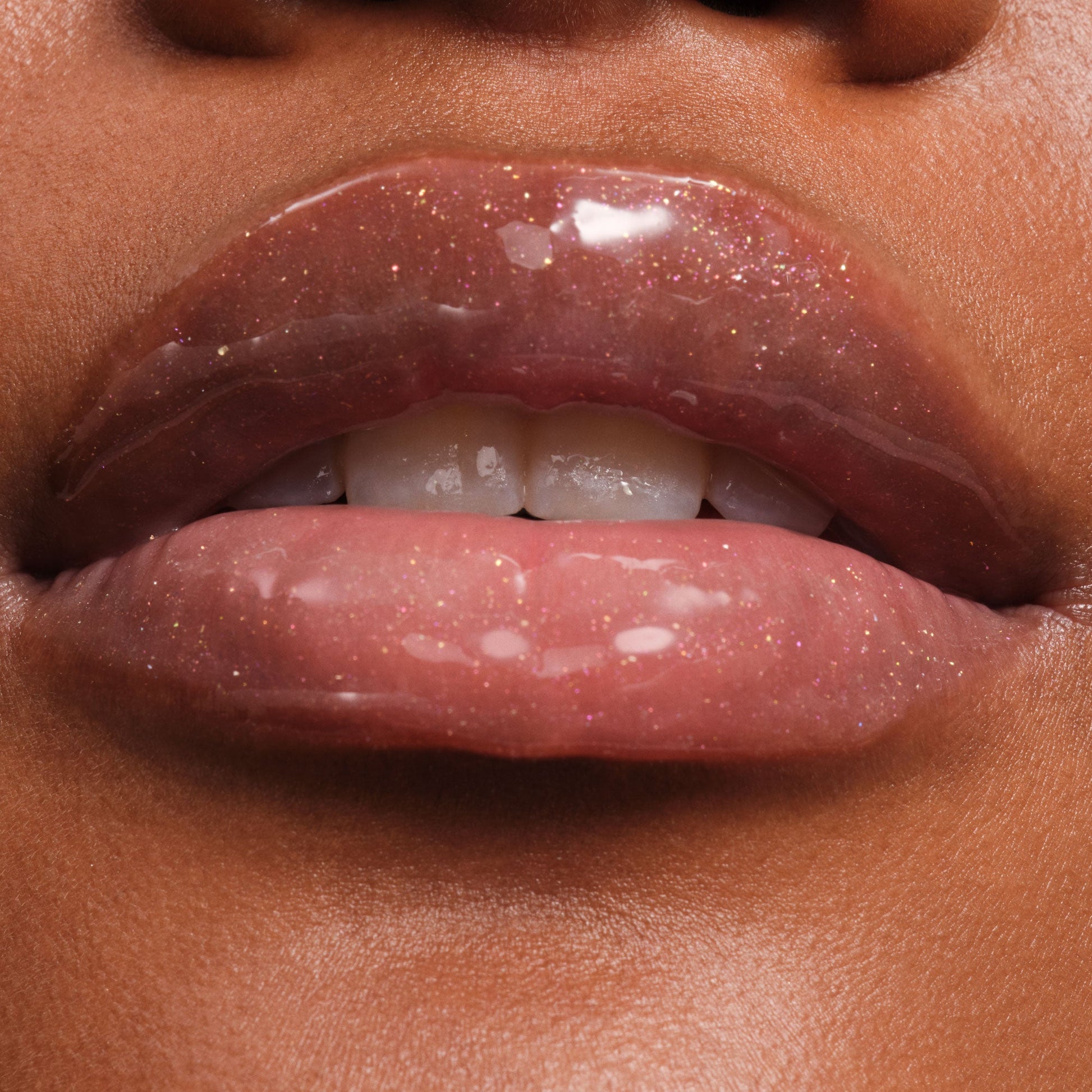 phyto-glow-lip-balm-shimmer-stardust-f3 NATR-10131-Phyto-Glow-Lip-Hover-Stardust.jpg