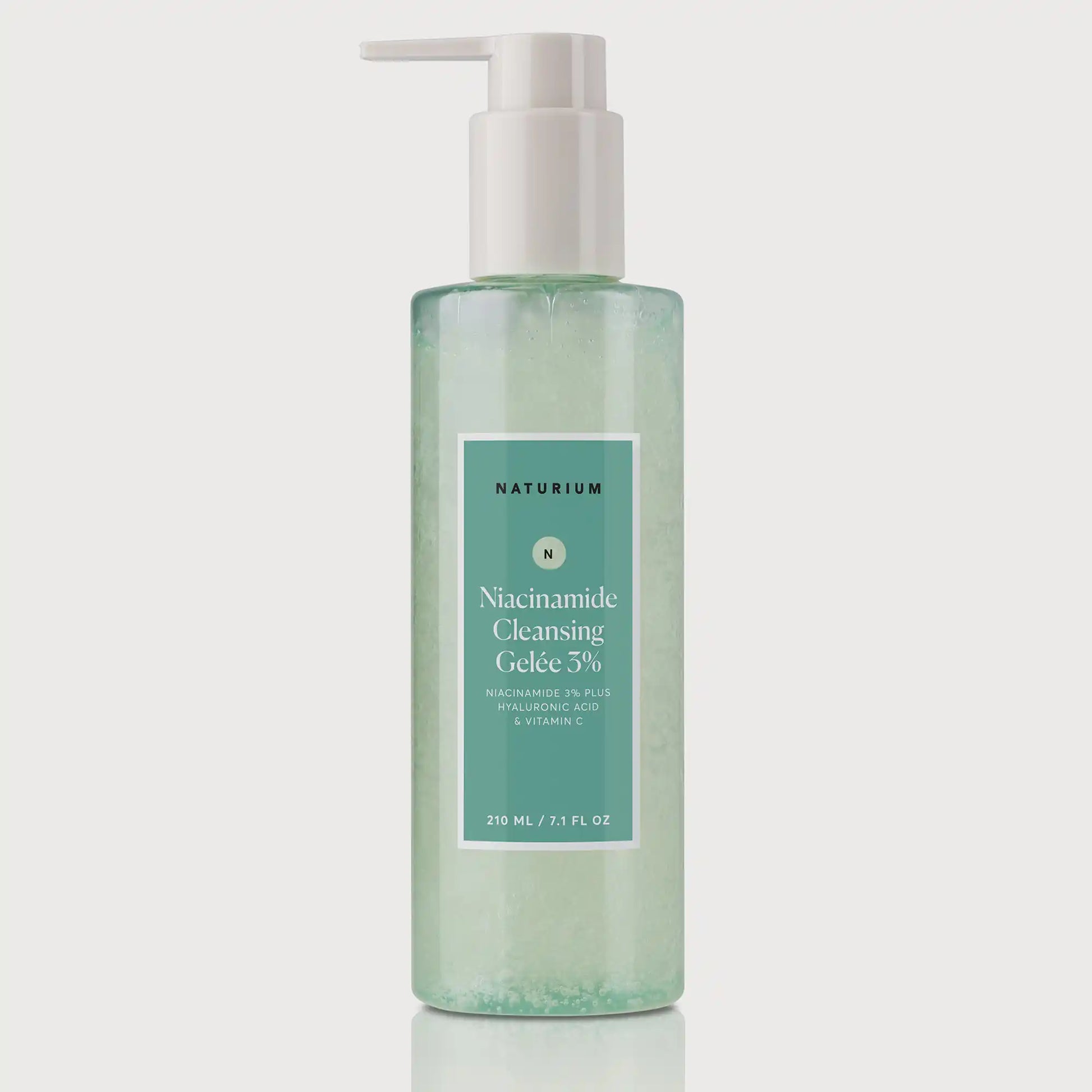 niacinamide-cleansing-gelee-3-a7 NATRM_Ecomm_Niacinamide-Cleansing-Gelee_Front.webp