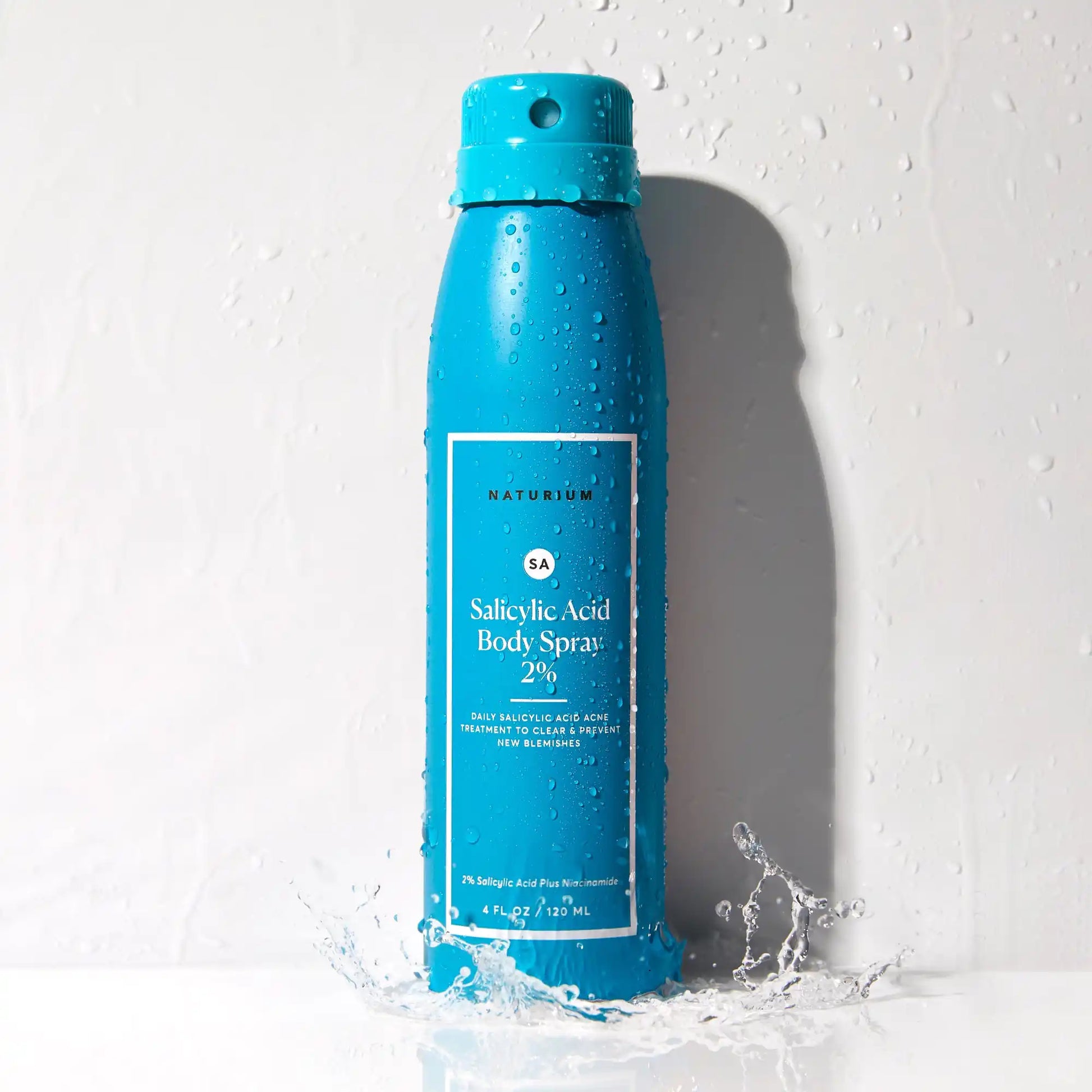 salicylic-acid-body-spray-2-e7 SAspray_4309-crop.webp