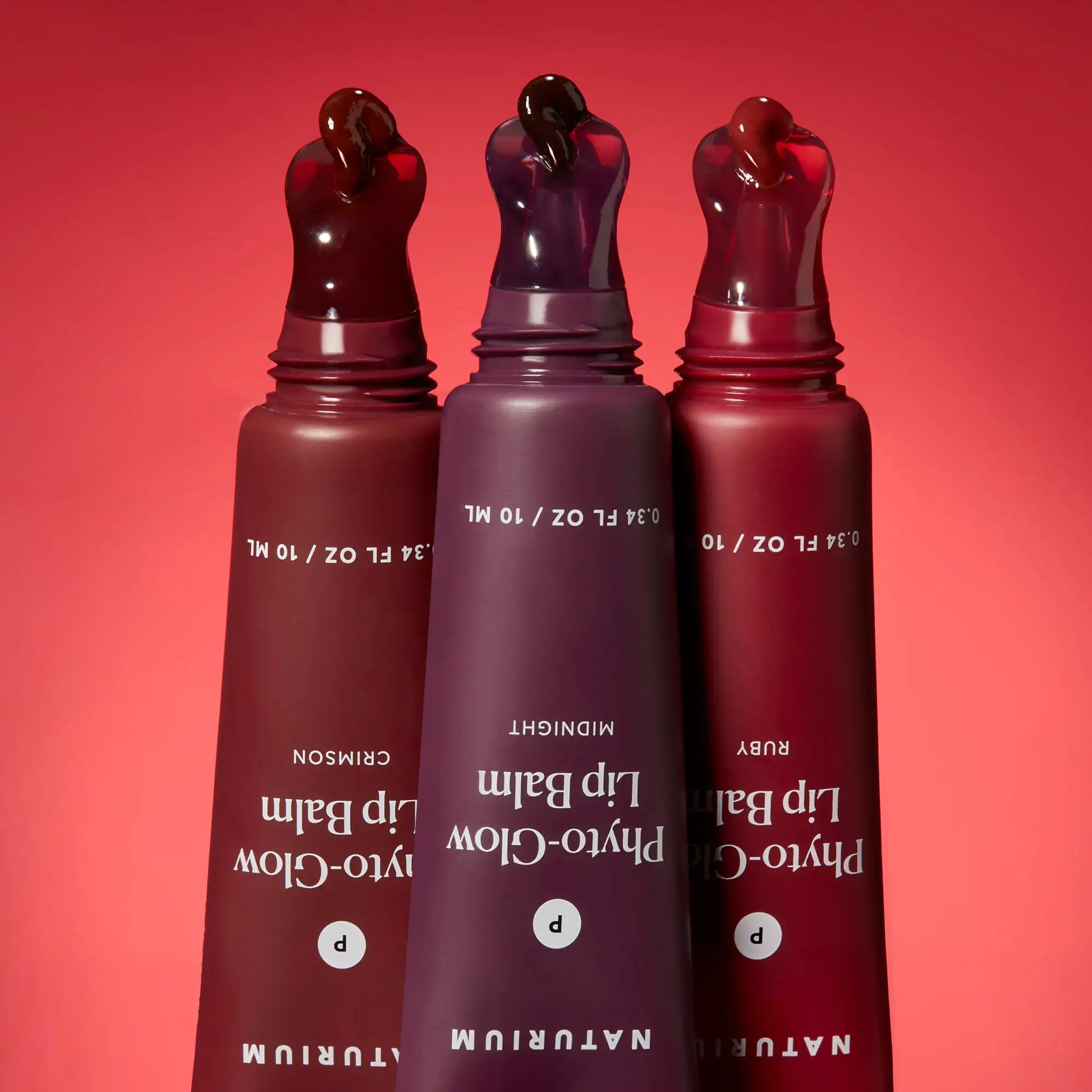 phyto-glow-lip-balm-ruby-z0 phytoglow-moody_6357-crop_1.webp