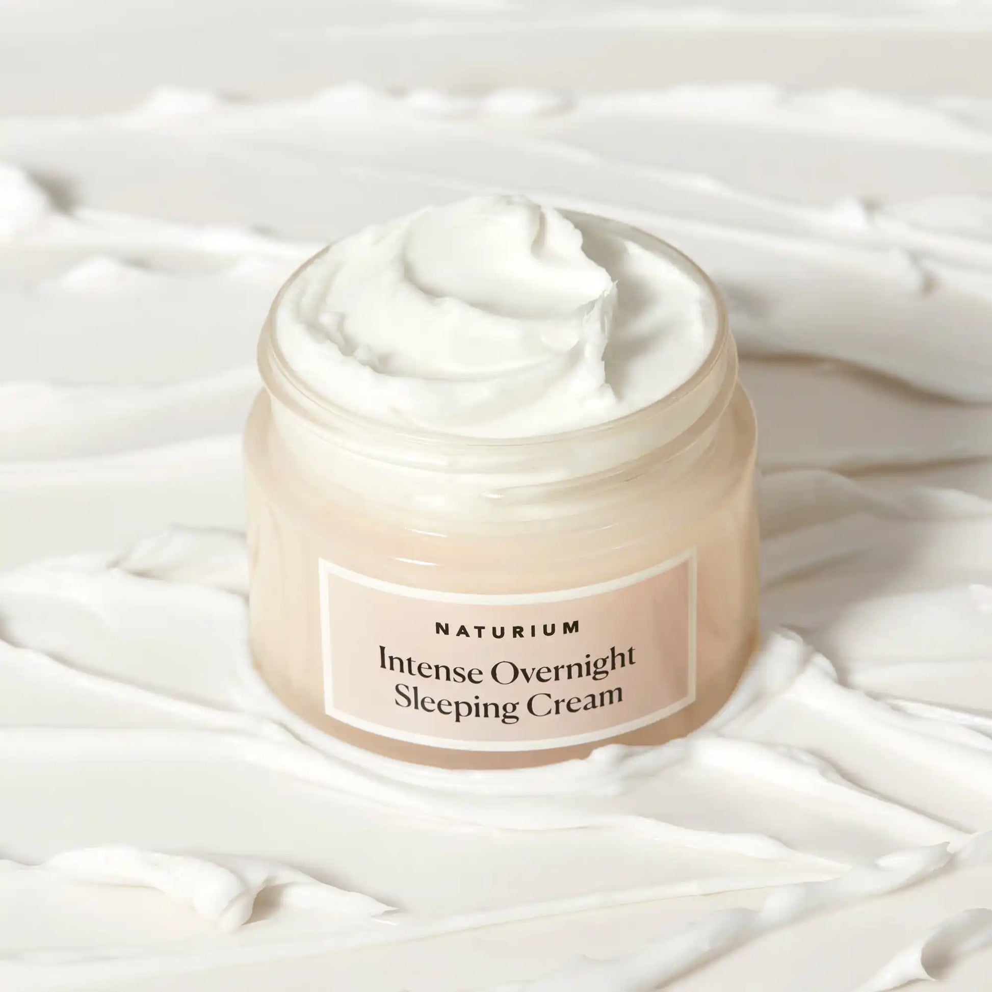 intense-overnight-sleeping-cream-j7 sleepingcream_0880-crop_1.webp